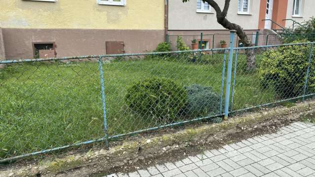 Podíl 1/2 orná půda-Sulice,Praha-Vých. a zahrada-Miřetice u Klášt. n. Ohř.